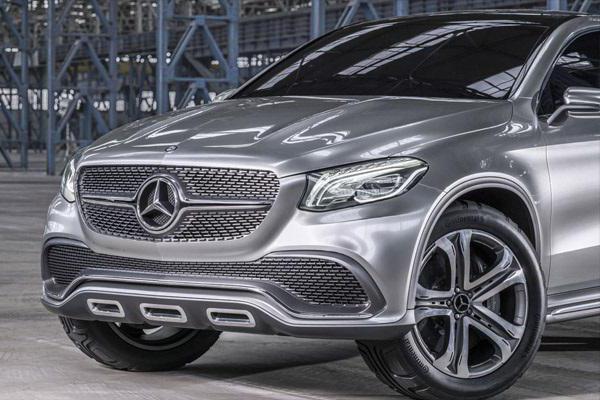 "Mercedes", similaire à la BMW x6: la nouveauté la plus attendue de l'industrie automobile allemande